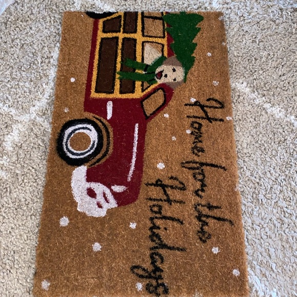 Happy Holidays Coir Doormat - Picture 7 of 7